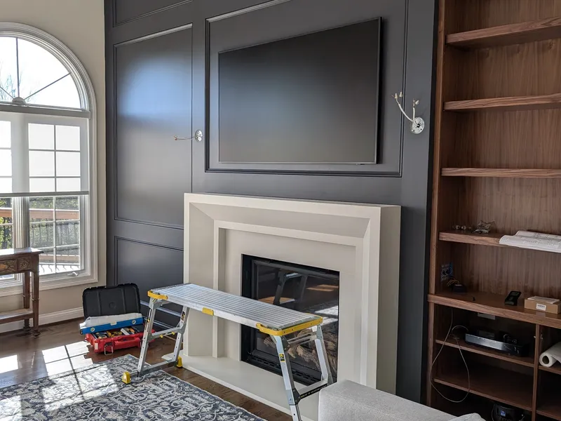 Wall mount TV Hillcrest subdivision Prospect